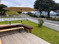 Kopu Cottage - in the heart of Raglan. - Ferienwohnung