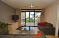 Riverview Holiday Apartment 28 - Kalbarri WA - Bed and Breakfast