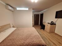 Chambre Double - Vue sur Piscine