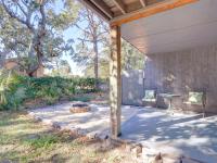Blue Marlin - close to beach, firepit, rec area - Bed and Breakfast Tybee Island