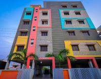S V IDEAL HOMESTAY -2BHK SERVICE APARTMENTS-AC Bedrooms, Premium Amities, 2KM to Tiruchanoor Padmavathi Temple , 6KM to Alipiri, 24 HOURS Service BOYS Available - Bed and Breakfast