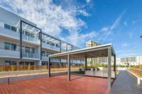 2BR Light Filled and Cosy Apartment - Hosted by CanStay - B&B Phillip