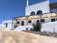 Kampanelia Village Suites - B&B Fira