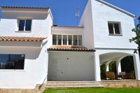 Gran Chalet con Piscina (8-10 pp) - B&B L'Eliana