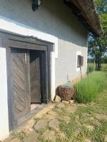 Nyuszifülház Ferienhaus im Weinberg mit Pool - B&B Mencshely