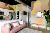 NEW Studio Sleeps 4 - 7 mins to DT - B&B