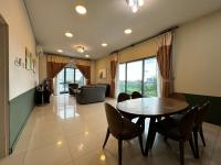 L Homestay THE LOFT IMAGO Spacious House Big Family - B&B