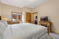 Bugle Pointe A13 by Estes Park Condos - B&B