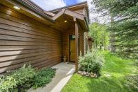 Elk River Cabin -- Cabin Condo in Estes Park -- 23-ZONE3554 condo - Bed and Breakfast