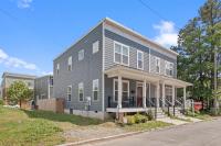 Richmond Gem, Free Parking, Quiet, Fenced,Walkable - Bed and Breakfast