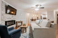 Dutch Creek Cottage- 10 mins to Lake Murray! - B&B Irmo