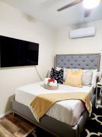 Beautiful All Private GuestSuite - B&B