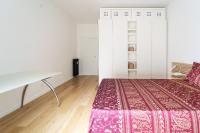 Standard Single Room with Shared Bathroom