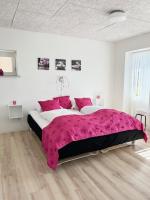 Tweepersoonskamer met Gedeelde Badkamer