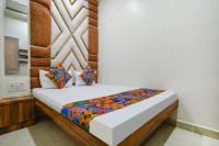 B&B Ujjain - FabExpress Jugnu Palace - Bed and Breakfast Ujjain