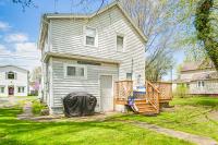 Conneaut Vacation Rental w/ Deck Near Lake Erie! - B&B Conneaut
