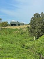 Holly Tree Glamping Cabins - Bed and Breakfast Wigglesworth