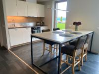 YahtClub Apartment - B&B Kuressaare