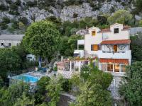 Holiday Home Monti Mare - B&B