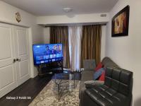 Lovely 2-bedroom Town house - Ferienwohnung