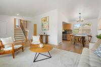 Large Home, 2 Living Rooms, Great for Family/Pets! - B&B Arvada