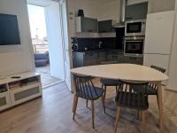 Superbe appartement rénové à neuf centre bourg - Ferienwohnung