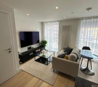 B&B London - Modern Flat in Battersea - Bed and Breakfast London