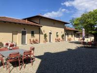 La Corte Nascosta Volpedo - Bed and Breakfast