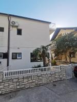 Apartman NOMI - B&B Vodice