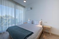 One-Bedroom Apartment with Sea View and Terrace