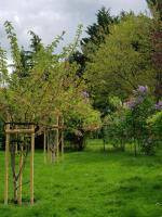 Doppelzimmer mit Gartenblick
