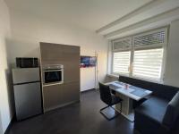 OnThePoint, Erdgeschoss, Abstellplatz für Fahrräder, City und Innenhafen 5 Gehminuten!!! - Chambres d'hôtes Duisbourg