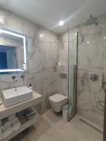 Triple Room with Terrace