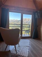 Estudio con sofá cama