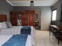 Camera Doppia con Letti Singoli