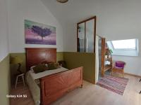 Les Chaumes Violettes-Chambres & Table d'hôtes à la campagne, Berry - B&B Cluis