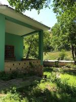 Peaceful holiday home by the Ugam river - B&B Khumson