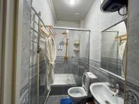 Dreibettzimmer mit eigenem Bad