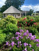 Tagavälja talu Cottage and Sauna on a farm B&B, rural experience - B&B Atsalama