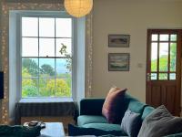 B&B Dartmouth - 3 bedroom stunning house with garden and amazing sea views - Bed and Breakfast Dartmouth