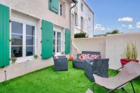 Près du Port de St-Martin-de-Ré avec terrasse - B&B Saint-Martin-de-Ré