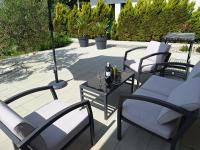 One-Bedroom Apartment with Terrace