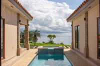 Arrue Coastal Escape at Andromeda Pedasi - B&B