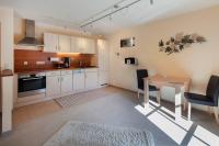 Apartamento de 1 dormitorio con balcón