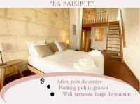 B&B Arles - "La paisible" Maison vue sur le Rhône Arles - Bed and Breakfast Arles