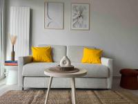 Superb loft/terrace Suresnes - B&B