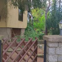 In-the-middle-of-Nature Spacious Nest Brandenburg Airport - B&B