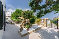 Villetta con giardino nel centro storico - B&B