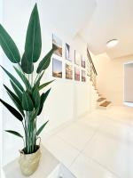 NAUTILUS HOME AT KARPAL SINGH For 14 PAX - B&B George Town