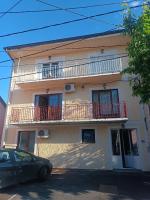 GOLD Apartman - B&B Mirijevo